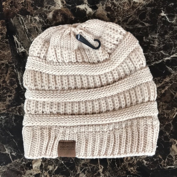 Messy Bun Beanie in Cream - Picture 4 of 4